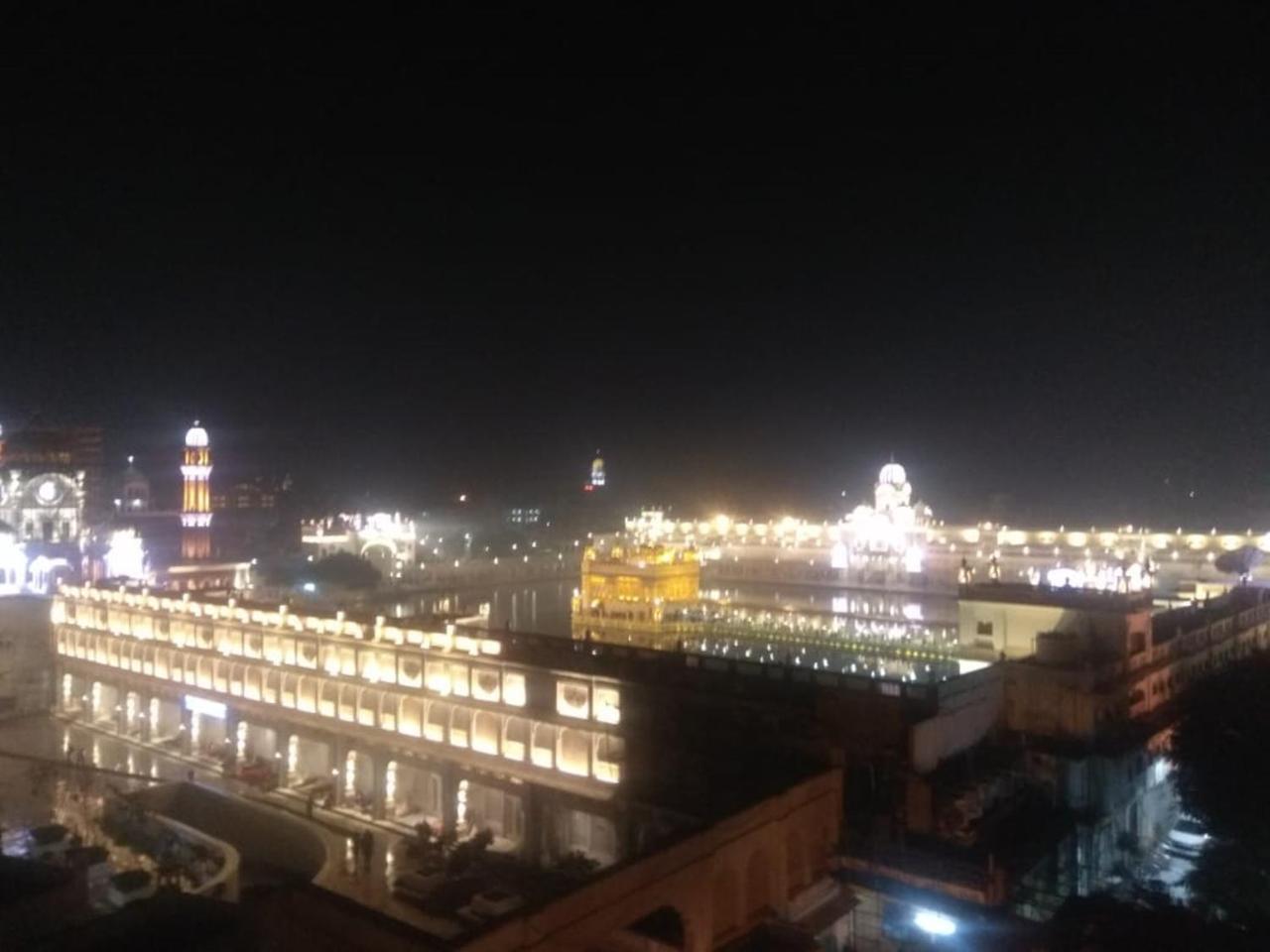 Csjs Inn By Krishna Group Of Hotels Amritsar Bagian luar foto